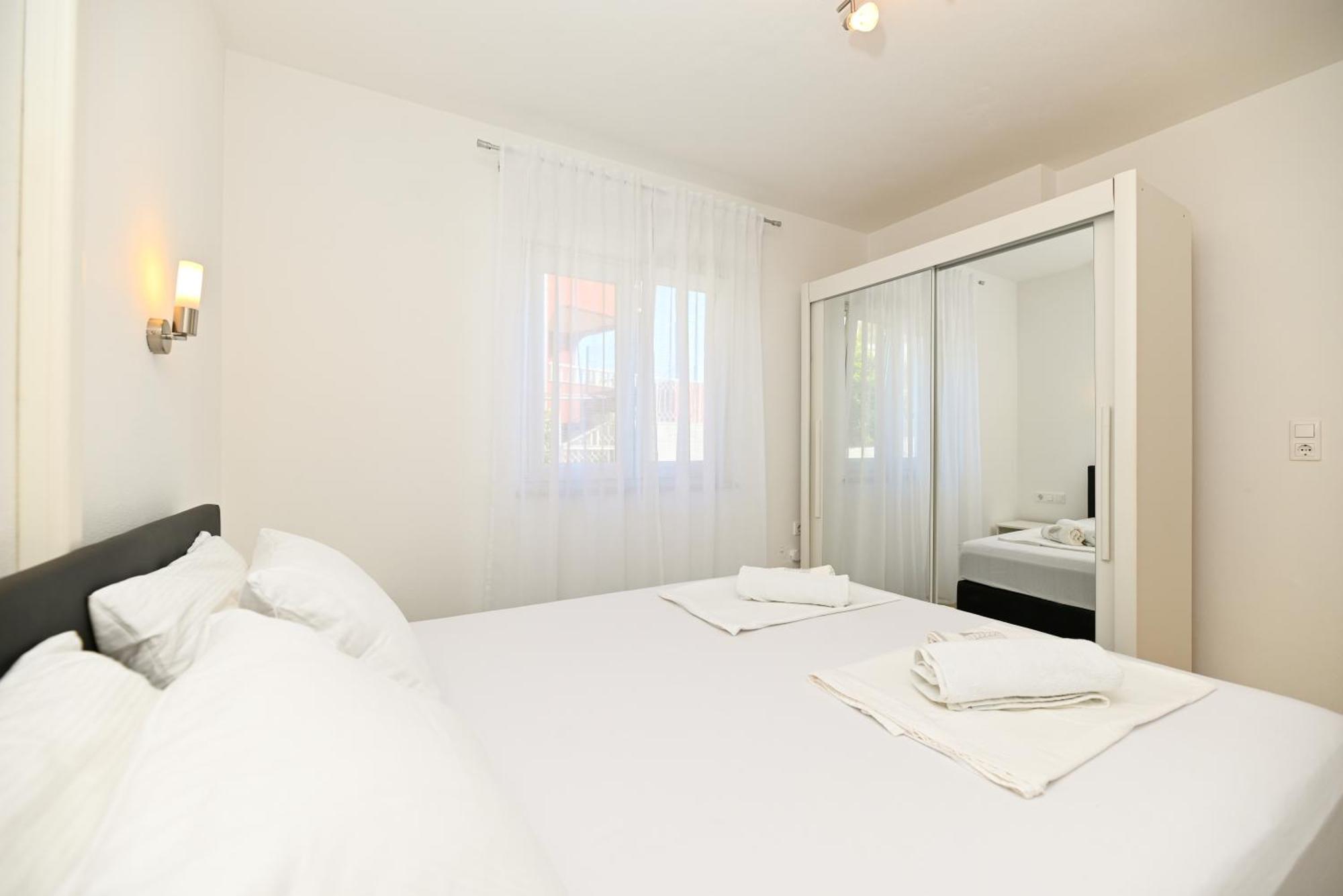 Apartmani- Lastro Trogir Ngoại thất bức ảnh