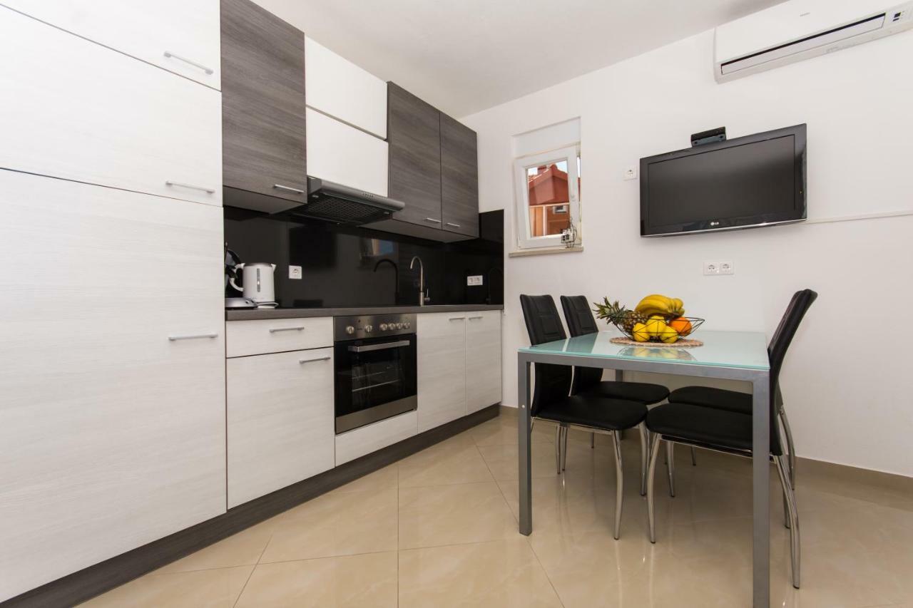 Apartmani- Lastro Trogir Ngoại thất bức ảnh